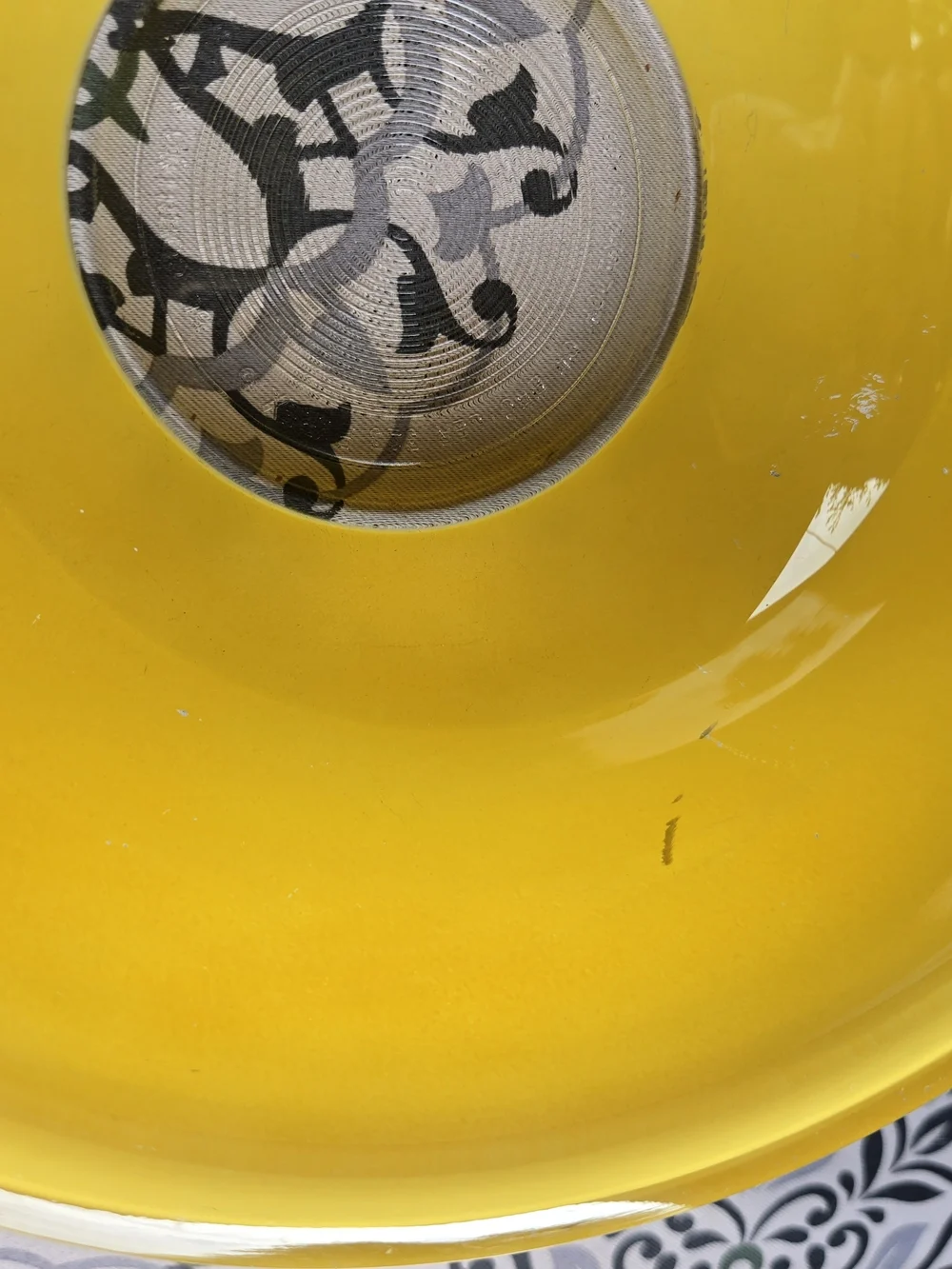Pyrex #323 Yellow Clear Bottom Bowl 1.5 Liter